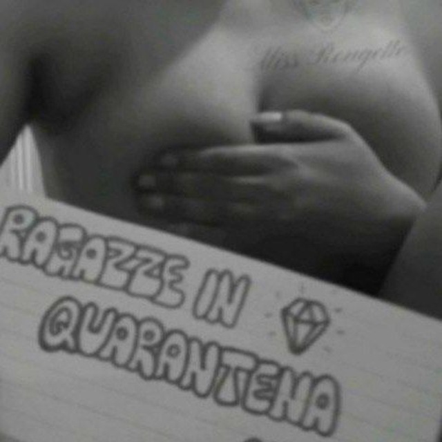 immagine profilo del channel telegram di Ragazze in quarentena🔥